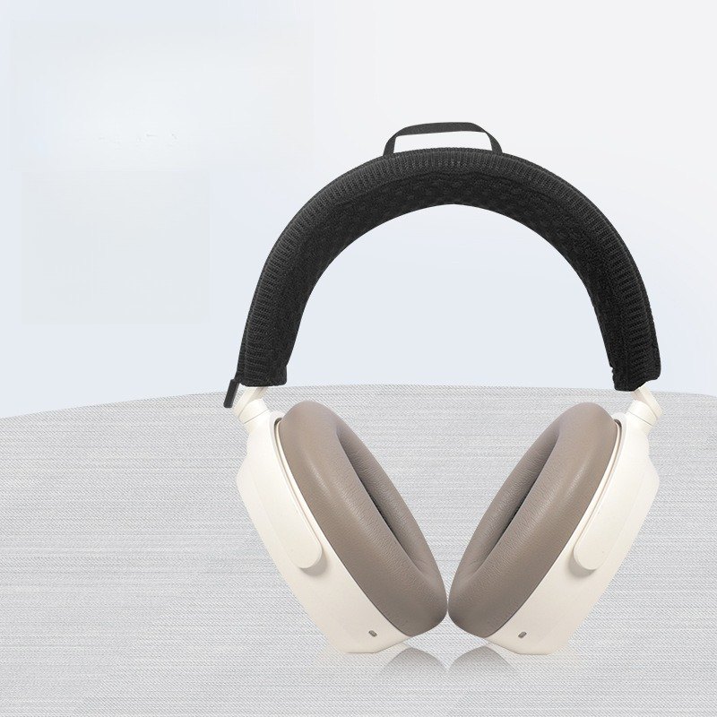 Nuovo prodotto Custodia protet - Sennheiser Headphone Momentum 4 recensione e prezzo